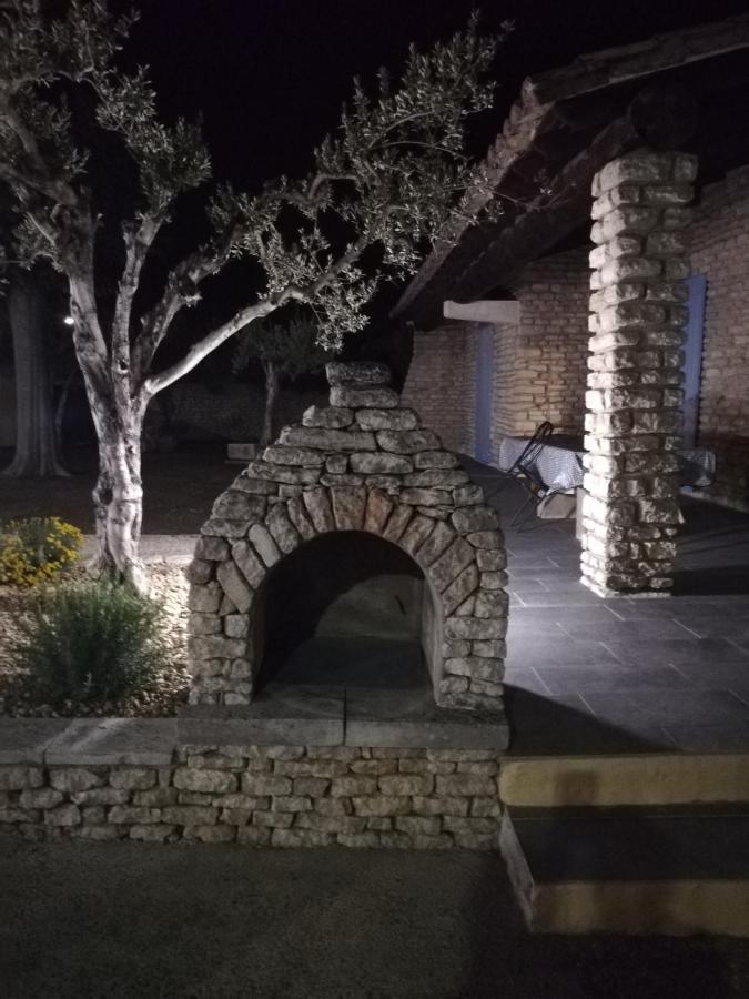 Maison Provencale Spa Sauna Piscine Molleges Kültér fotó
